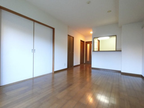 【居間・リビング】