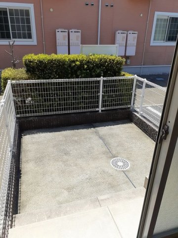 プリムローズ　Ｃの庭