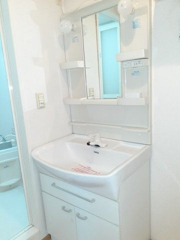 プリムローズ　Ｃの洗面所