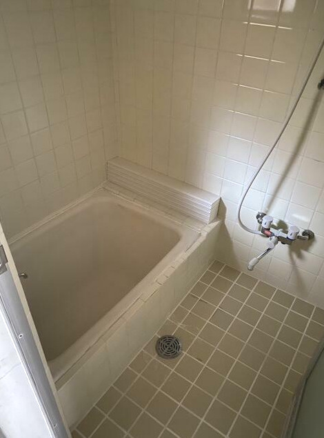 【オーナーチェンジ物件】南琵琶町戸建の浴室