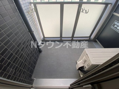 【バルコニー】 | プレサンス丸の内城雅 | お洗濯にも便利なバルコニー付き