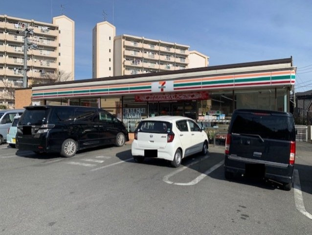 クレイノスリジエの周辺