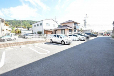 【駐車場】 | サンアルモニー寺川
