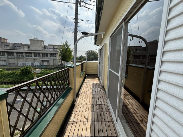 【バルコニー】