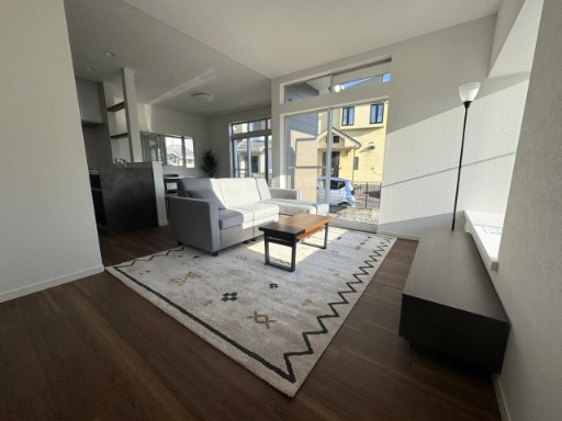 【居間・リビング】