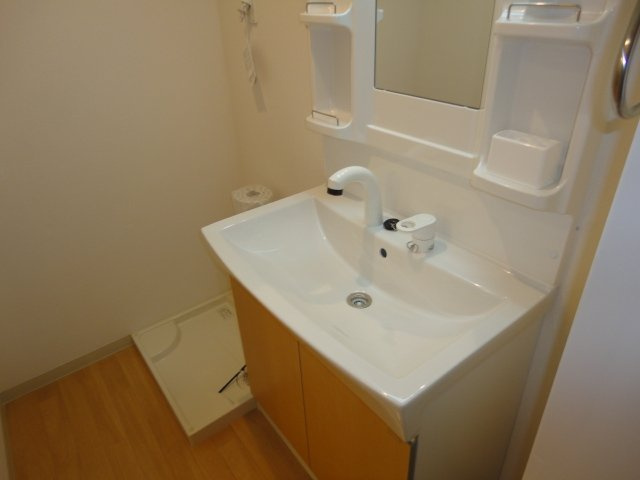 ソレイユⅡの洗面所|洗髪洗面化粧台