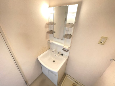 【独立洗面台】 | メゾンドゥアテリア