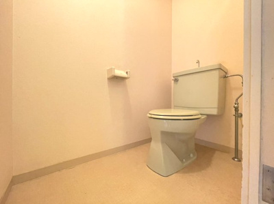 【トイレ】 | メゾンドゥアテリア