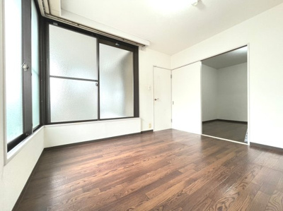 【洋室】 | メゾンドゥアテリア