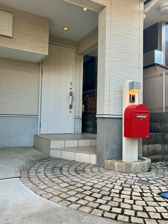 阿佐谷南戸建のエントランス