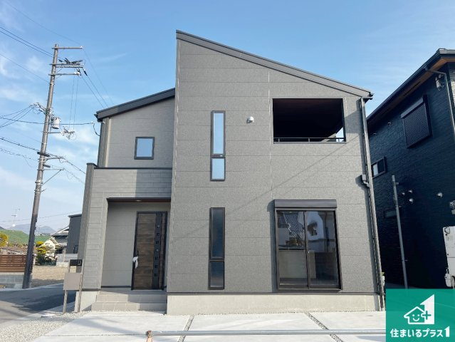 富田林市山中田町　新築一戸建て