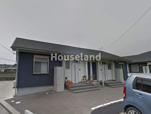 ファミーユの駐車場