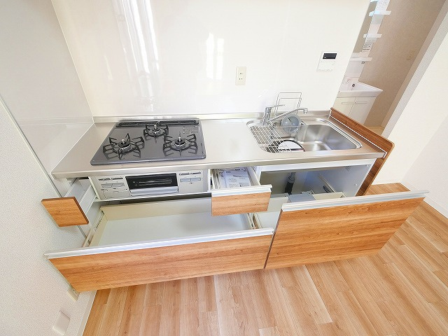 ブリーズ大安寺Ｂ　Ｃのキッチン|きれいなキッチンです