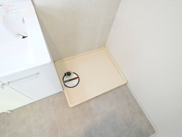 ブリーズ大安寺Ｂ　Ｃの設備|洗濯機置き場です