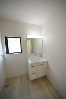 【独立洗面台】 | 【仲介手数料無料！！】日野市石田1丁目　新築戸建て（全2棟）1号棟　5699万円