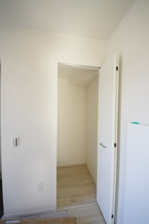 【収納】 | 【仲介手数料無料！！】日野市石田1丁目　新築戸建て（全2棟）1号棟　5699万円 | 玄関収納