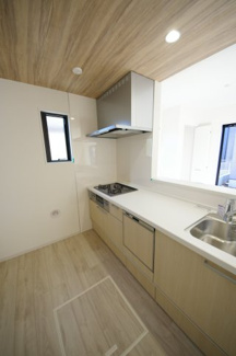 【キッチン】 | 【仲介手数料無料！！】日野市石田1丁目　新築戸建て（全2棟）1号棟　5699万円