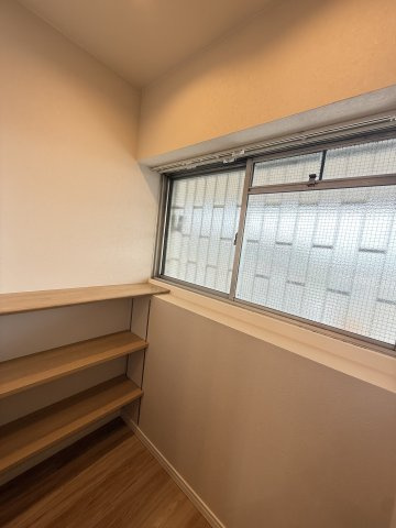 【収納】メガロコープ西宮(Ⅱ)1号棟 