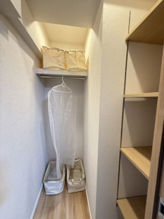 【収納】メガロコープ西宮(Ⅱ)1号棟 