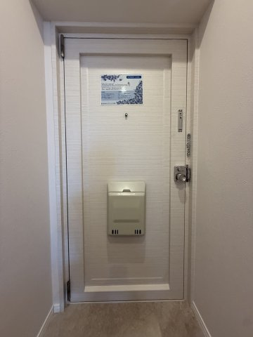 【玄関】メガロコープ西宮(Ⅱ)1号棟 