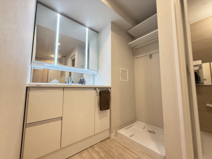 【独立洗面台】メガロコープ西宮(Ⅱ)1号棟 