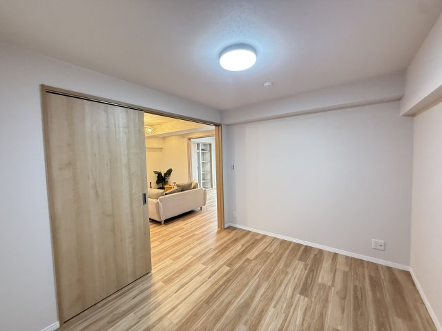 【洋室】メガロコープ西宮(Ⅱ)1号棟 