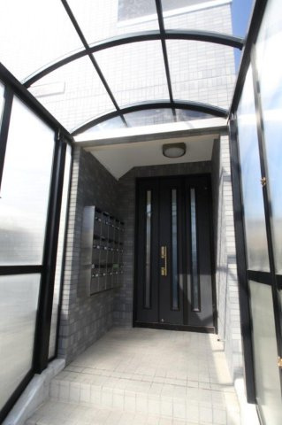 グリーンステージみたけのエントランス