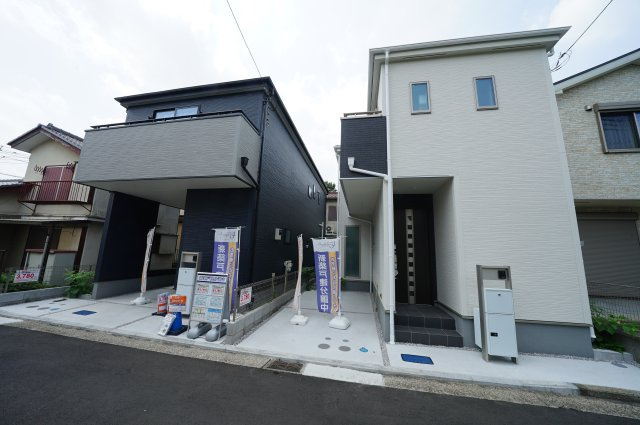 【横浜市瀬谷区阿久和西3丁目11-4全2棟新築戸建て】★仲介手数料無料★（原小学校・原中学校）の外観