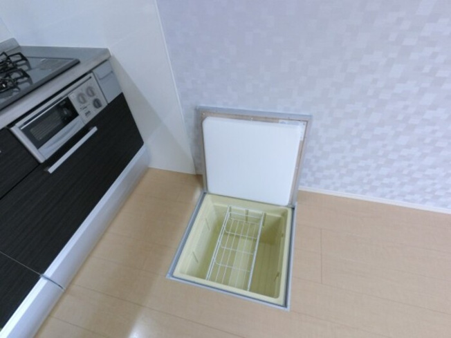 【収納】 | テクノヒルズ Ｃ | 床下収納