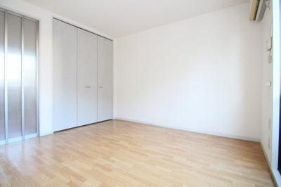 【洋室】 | アトリオＢ | 別部屋の参考写真です。