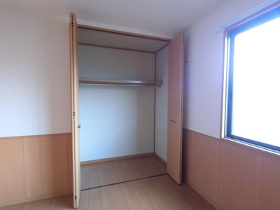 【洋室】 | ラフィーネⅡ | 洋室・収納