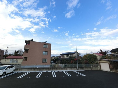 【洋室】 | ラフィーネⅡ | 洋室からの眺望