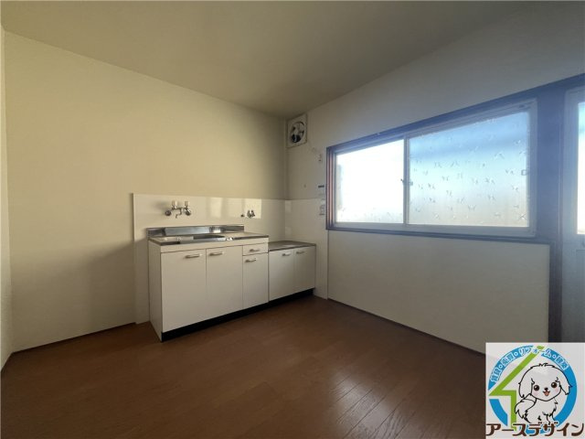 第二久堀荘の居間・リビング