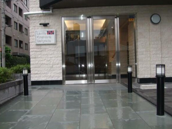 ラヴィリオ錦糸町ベルグレードのエントランス