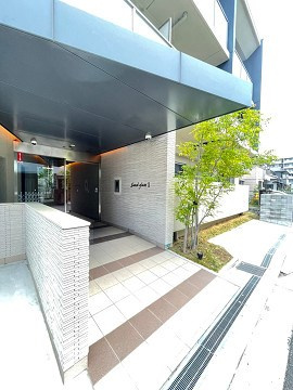 サンドグラスの外観