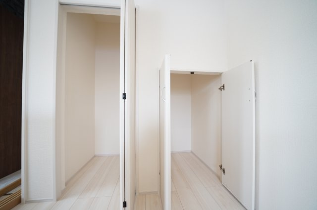 【横浜市旭区市沢町885-41全2棟新築戸建て】★仲介手数料無料★（市沢小学校・左近山中学校）の収納