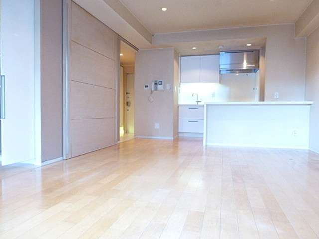 カスタリア麻布十番の居間・リビング