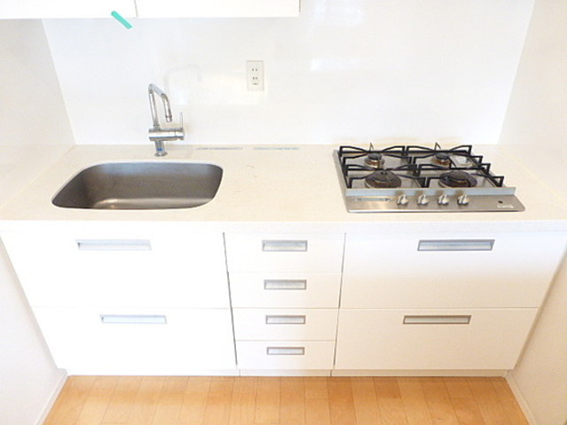 カスタリア麻布十番のキッチン