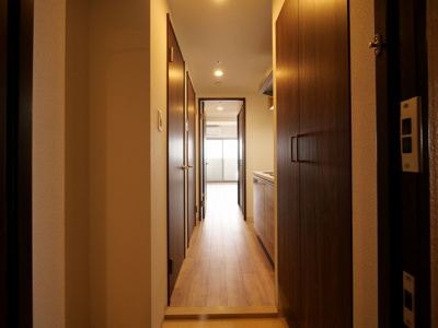 【玄関】 | フォーリアライズ大阪ミッテ