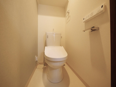 【トイレ】 | フォーリアライズ大阪ミッテ