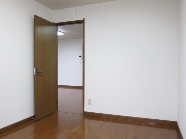 ハイツ弥生の内装