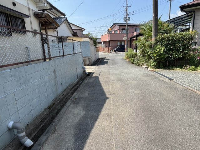 錦町花ノ井　5DKの前面道路含む現地写真