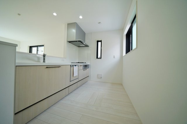 【横浜市旭区今宿南町1750-40新築戸建て】★仲介手数料無料★（今宿南小学校・今宿中学校）のキッチン