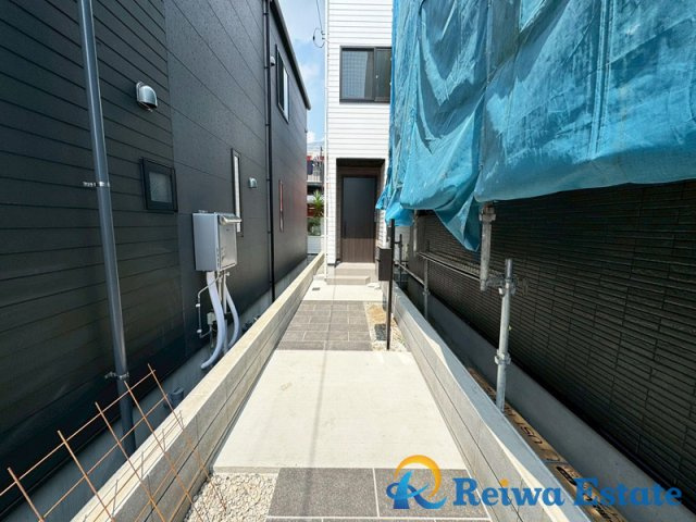 新築戸建　茅ヶ崎市赤松町の駐車場