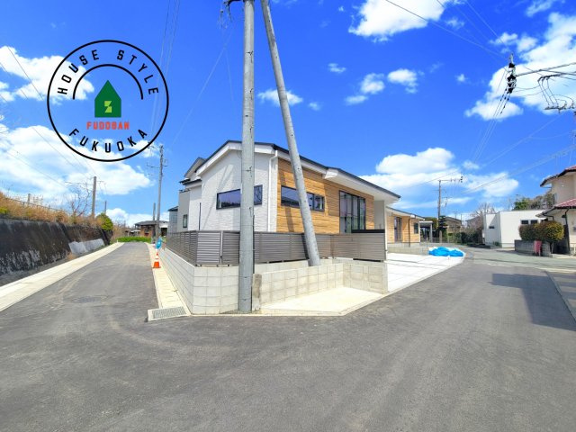 太宰府市高雄4丁目第1-1棟（1号棟）　の前面道路含む現地写真|見学の時間などお気軽にお問い合わせ下さい。