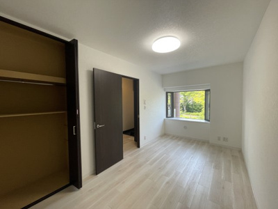 【洋室】 | ヴェルディール仰木第3号棟