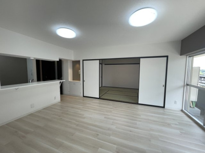 【居間・リビング】 | ヴェルディール仰木第3号棟