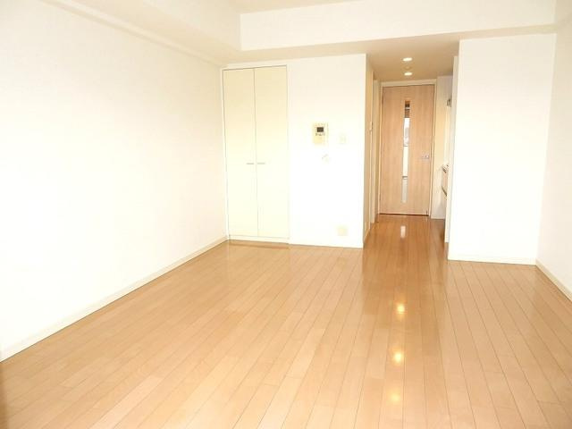 レジデンス両国駅前の居間・リビング