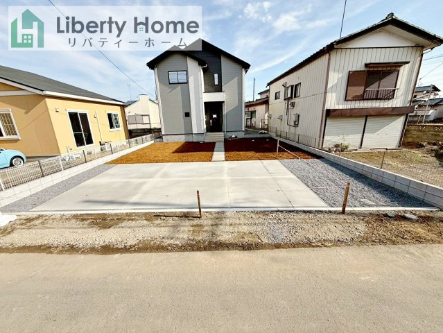 土浦市真鍋9期　新築戸建の駐車場