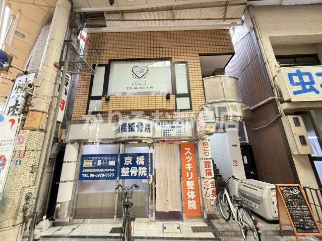 クレセント京橋の外観